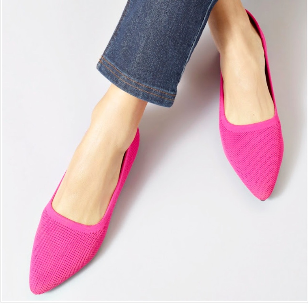 HUE Anna Lift Knit Flats Hot Pink Pointed Toe Comfort Shoes 8.5